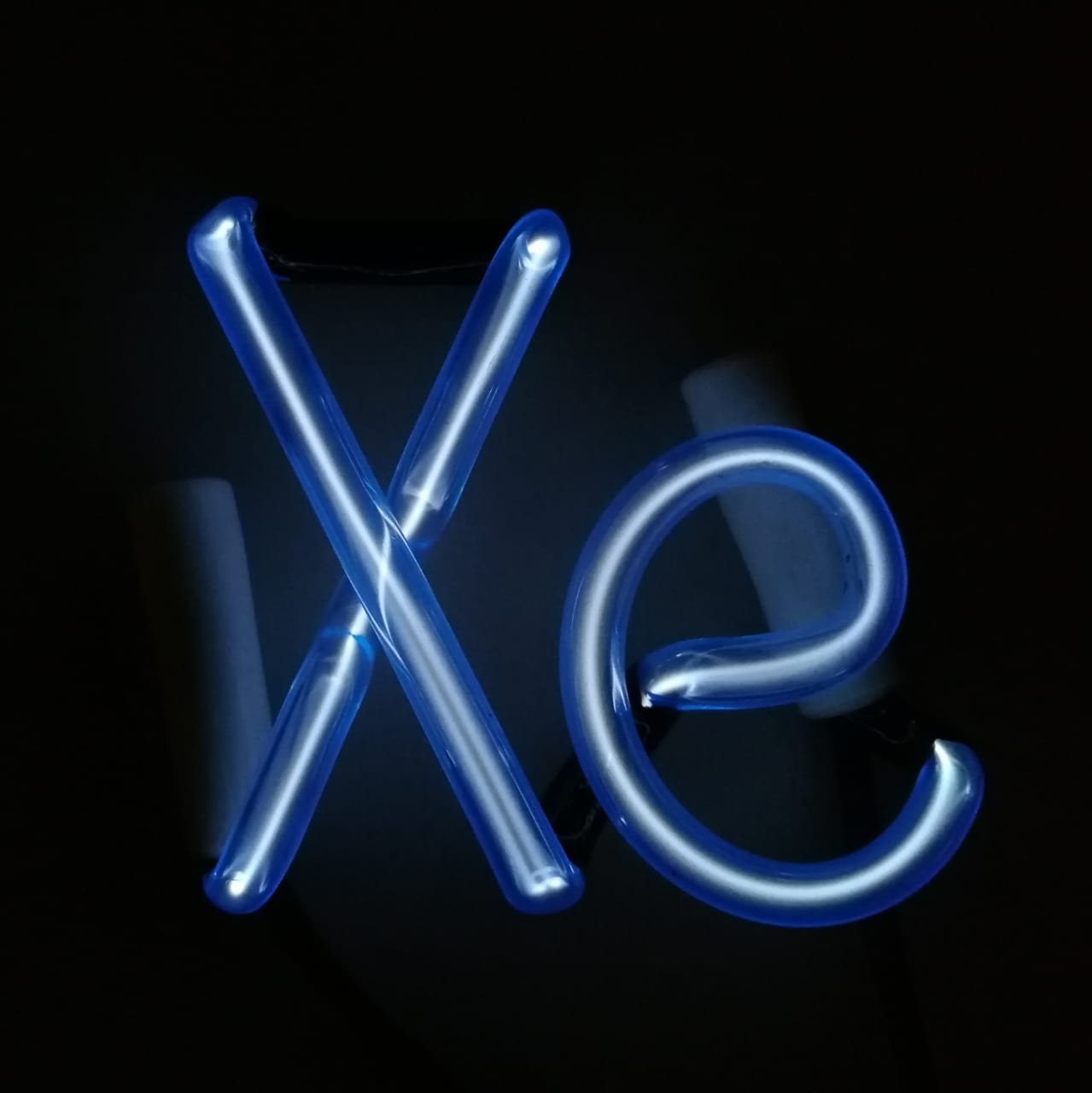 Газоразрядный символ Xe 99.99 (ксенон) 100x100 mm без трансформатора.