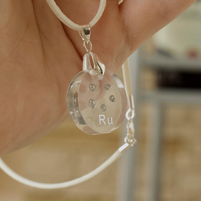 Кулон. Рутений.