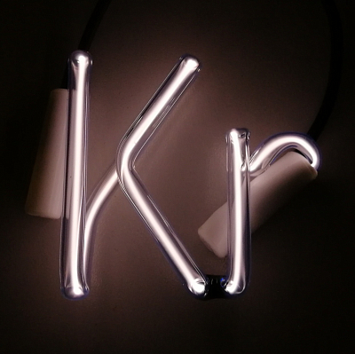 Газоразрядный символ Kr 99.999 (криптон) 100x100 mm без трансформатора.